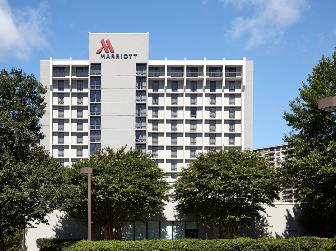 贝塞斯达万豪酒店主图