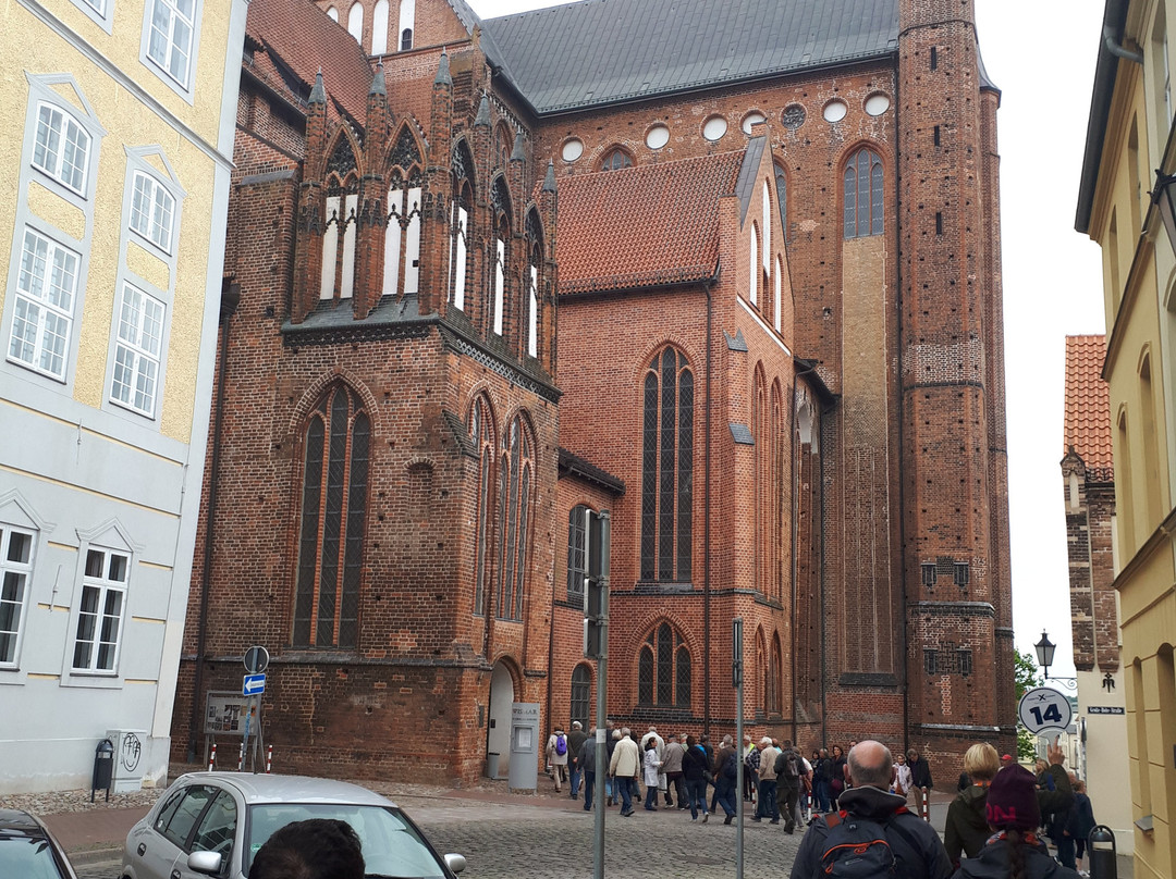 Kirche St. Georgen景点图片
