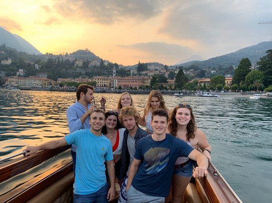 Varenna Water Taxi-瓦伦纳必去景点