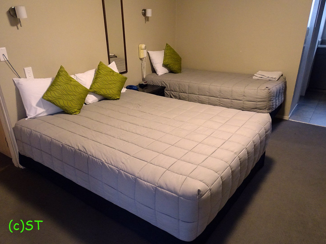 Kingswood Manor Motel主图