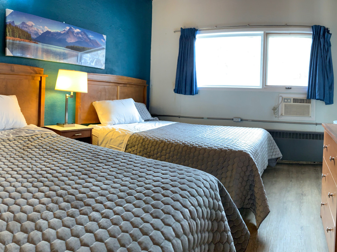 Hague餐馆和美食-Rosthern Hotel