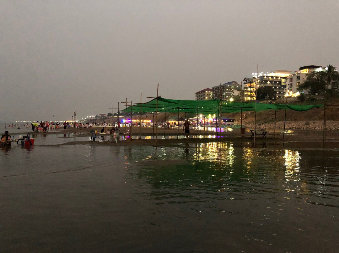 画廊沙发酒店主图