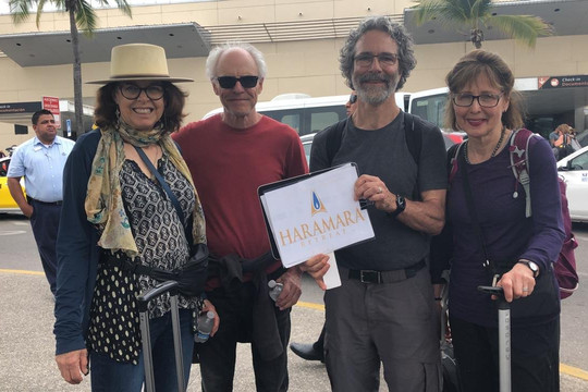 Golds Transportation-瓦拉塔港必去景点