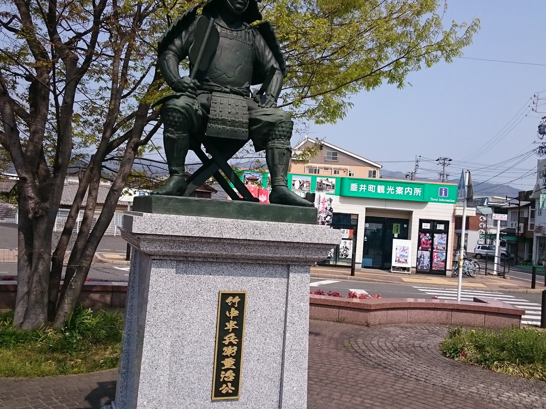 Takenaka Hanbei Statue-垂井町必去景点