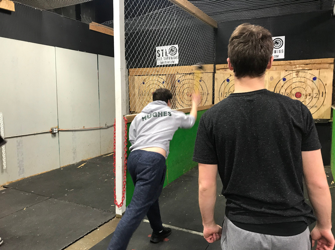 STL Axe Throwing-圣查尔斯必去景点