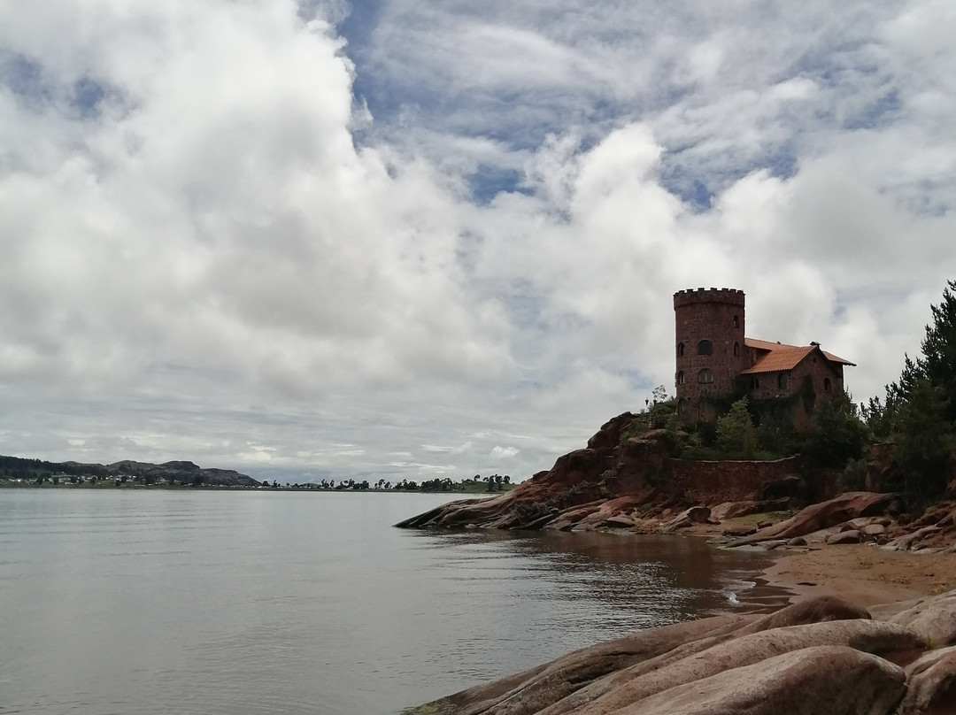 Castillo Del Titicaca主图