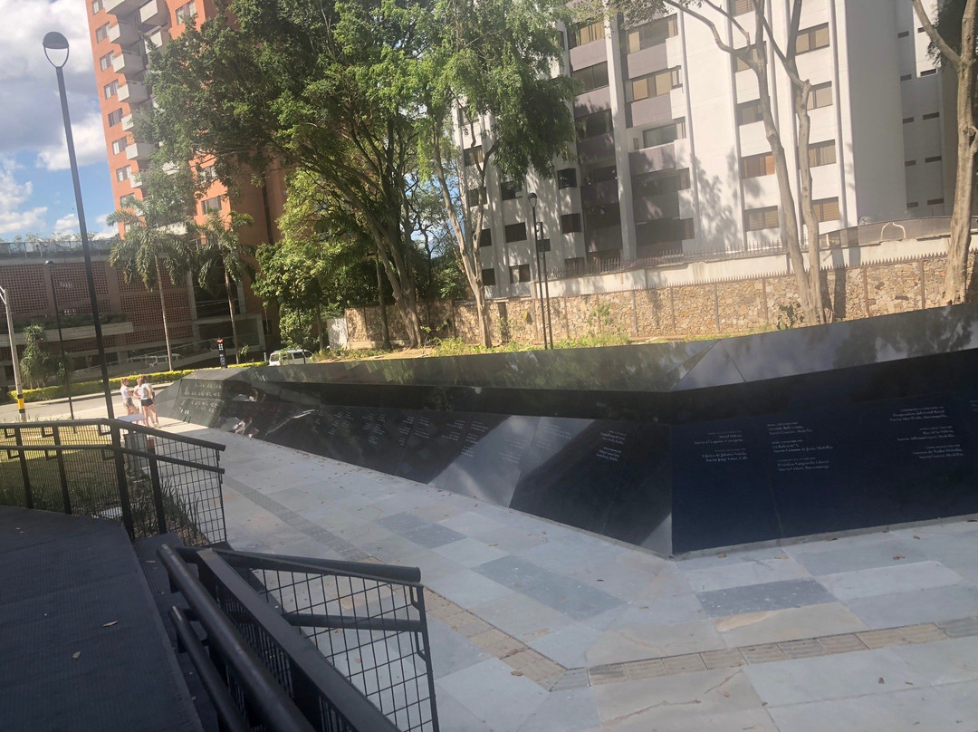 Tour Pablo Escobar by PaisaRoad-麦德林必去景点