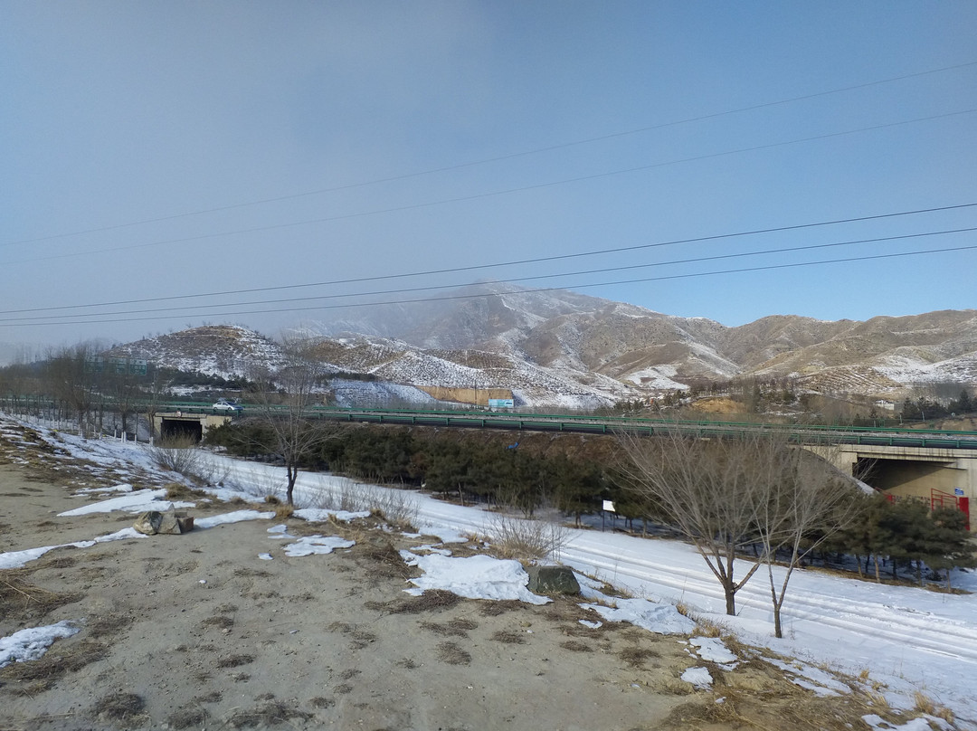 赵长城遗址-包头市必去景点