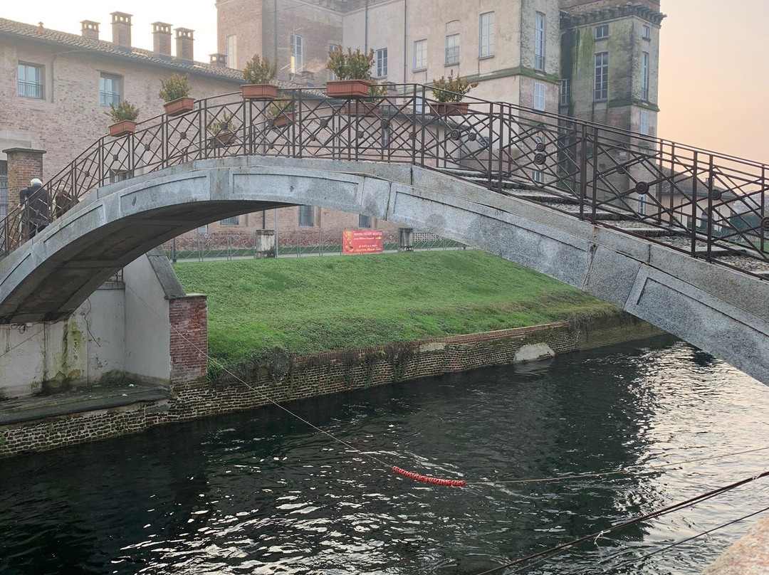 Ponte Pedonale sul Naviglio Grande景点图片