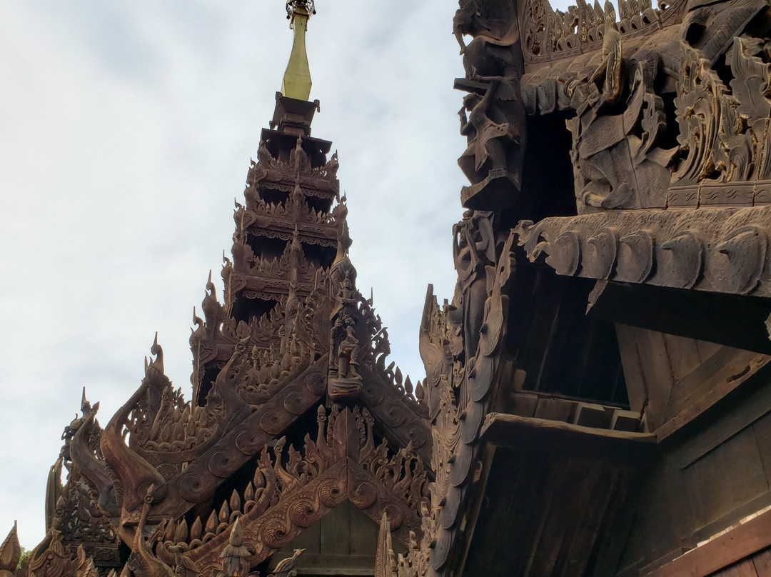 Nat Taung Kyaung Monastery-Leya必去景点