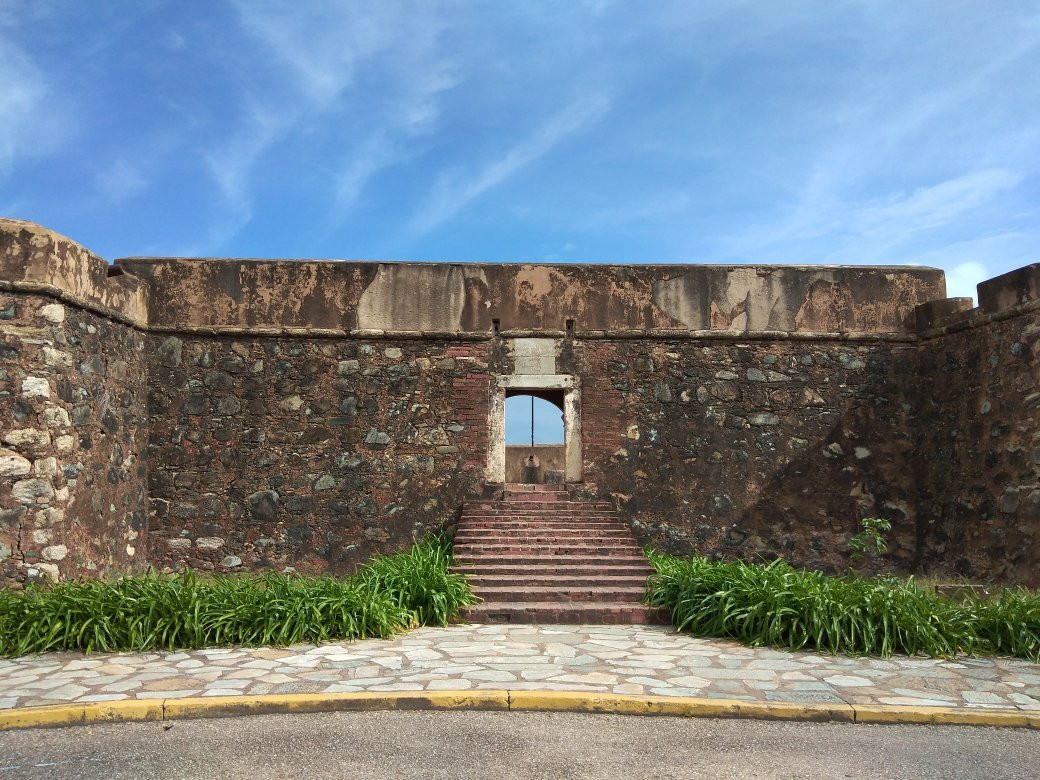 Castillo de Santa Rosa景点图片