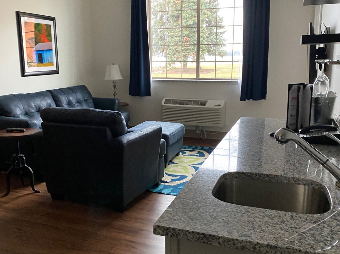 Inn on Water Street主图