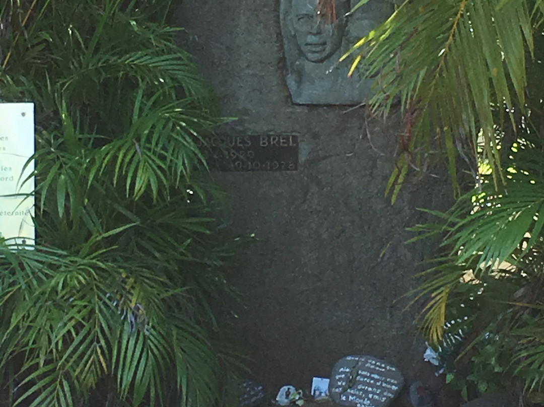 Calvary Cemetery-Hiva Oa必去景点
