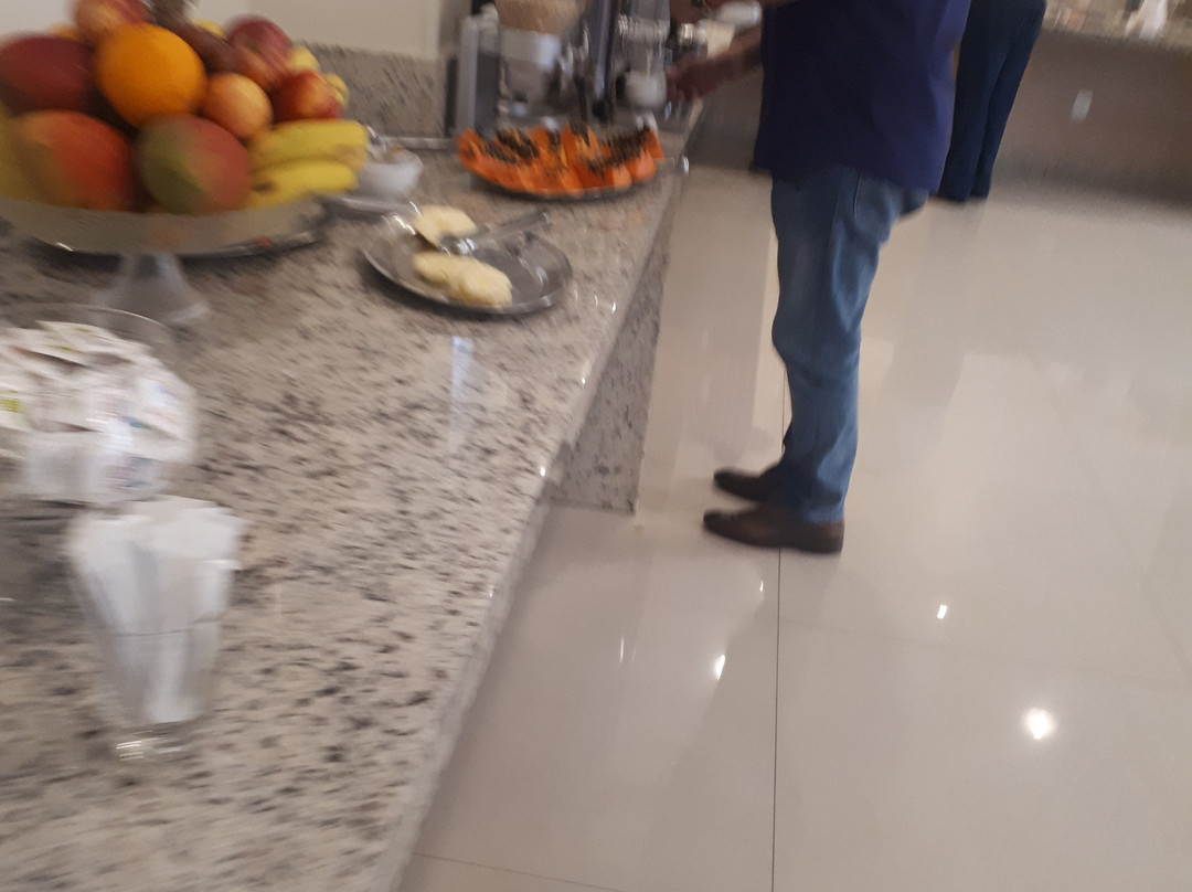 Caiua Express Hotel主图