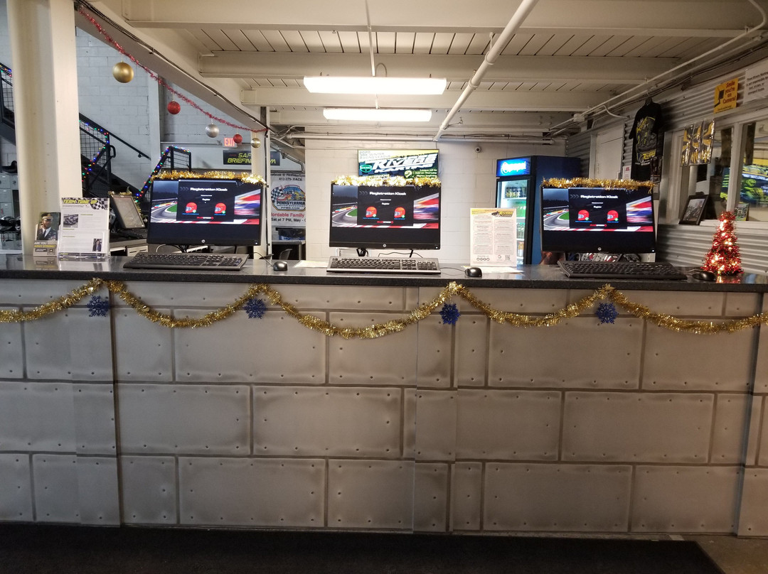 Three Rivers Karting Entertainment Park景点图片