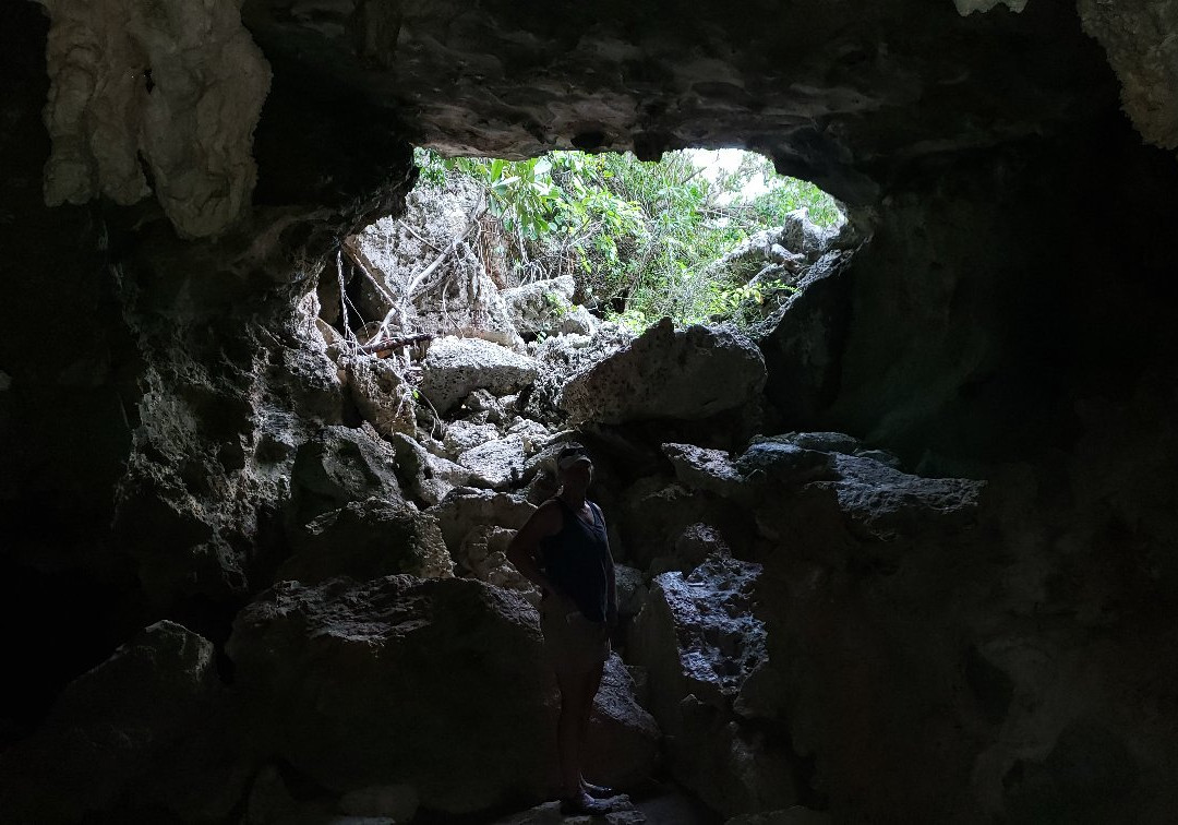 Cayman Brac Caves景点图片