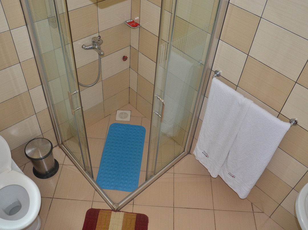 尼索斯渡假酒店主图