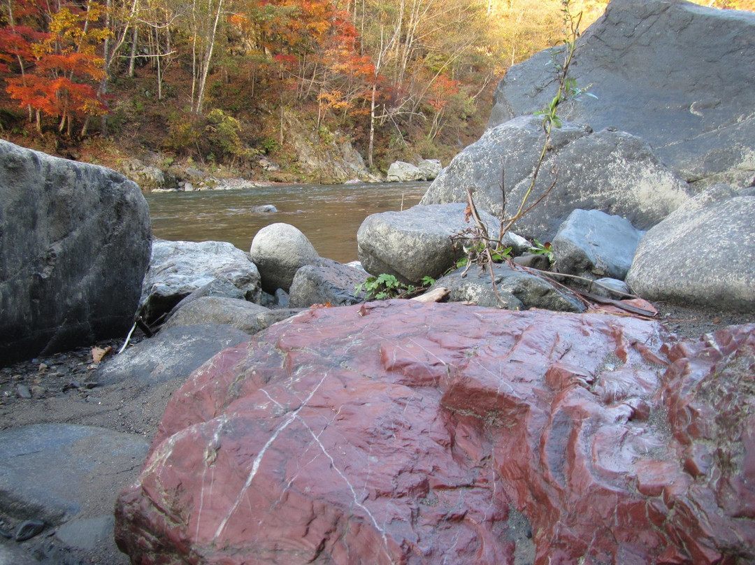 Akaiwa Seigan Canyon-占冠村必去景点