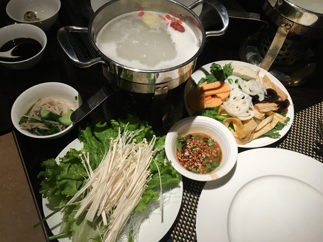 青海凯邦瑞斯丽大酒店主图