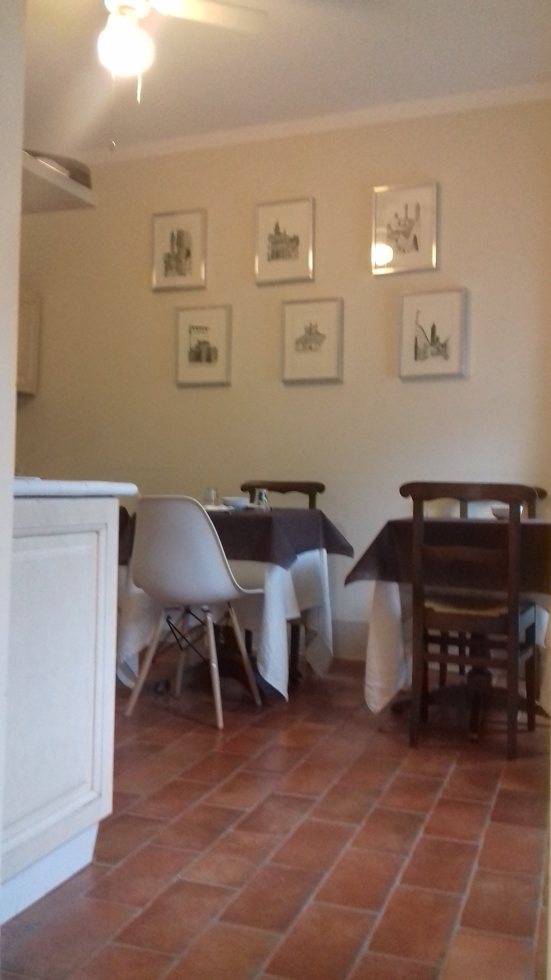 La Torretta Bobbio-餐饮