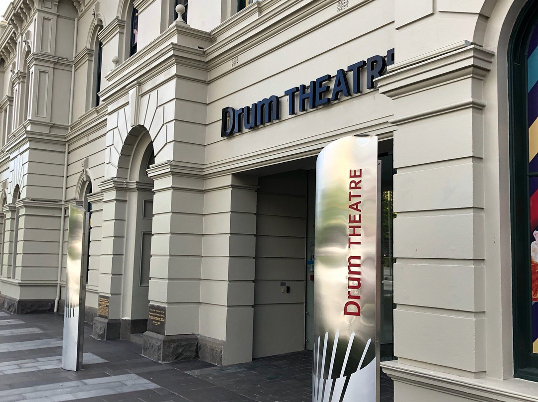 Drum Theatre-丹顿农必去景点