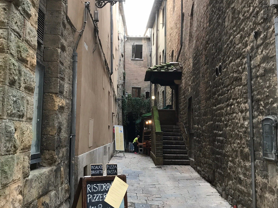 Volterra Walking Tour-沃尔泰拉必去景点