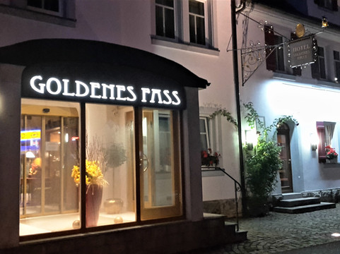 古登斯范斯TOP酒店主图