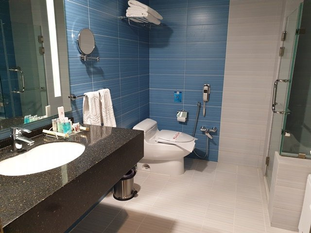 Parsian Kowsar Hotel主图