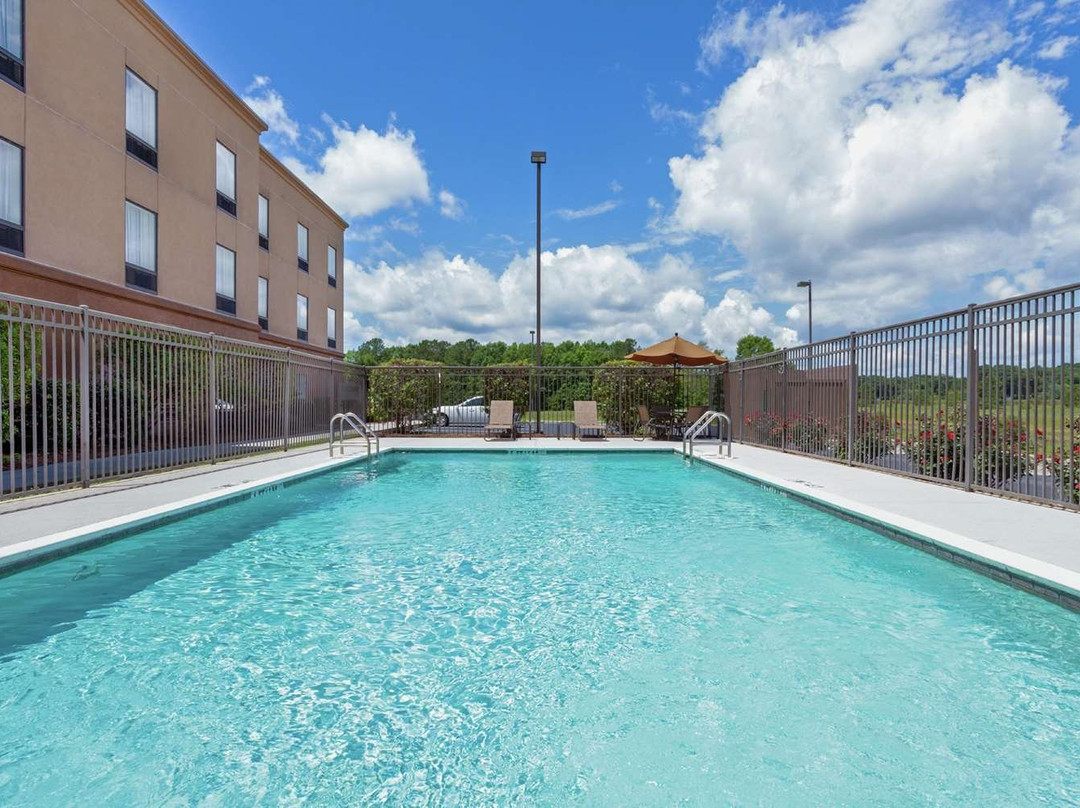 Hampton Inn Ozark主图