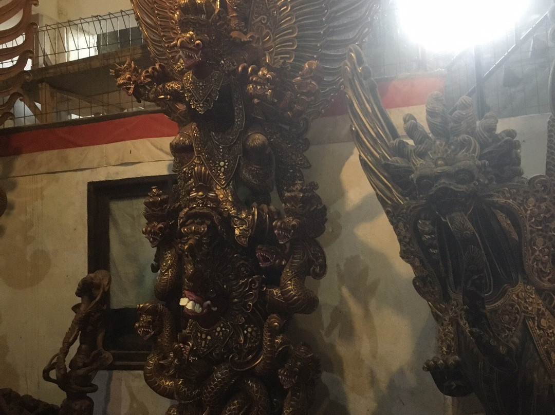 Gallery Ada Garuda-德格拉朗必去景点