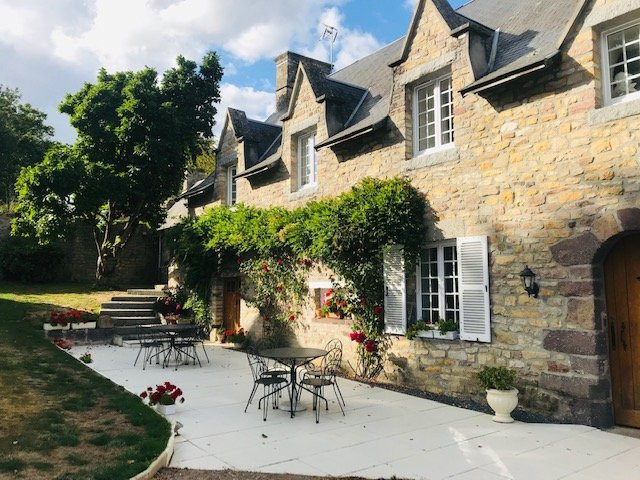 Le Manoir De Placy主图