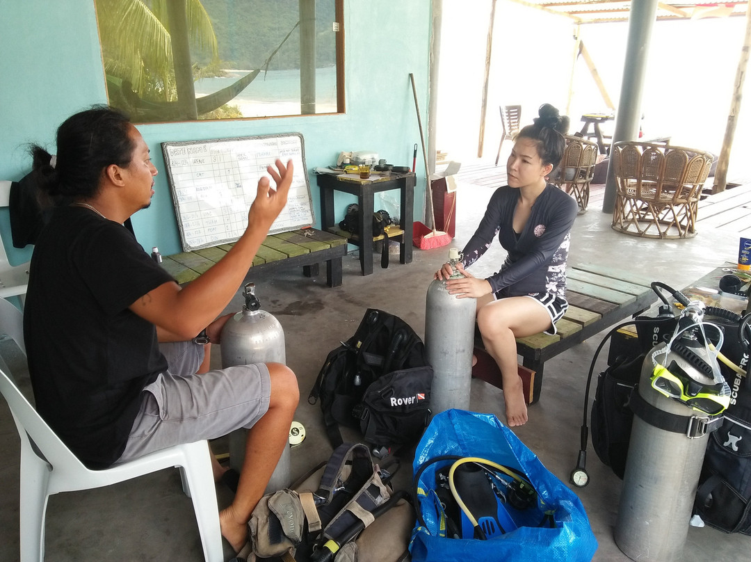 Tiong Man Scuba Dive & Lodge-刁曼岛必去景点