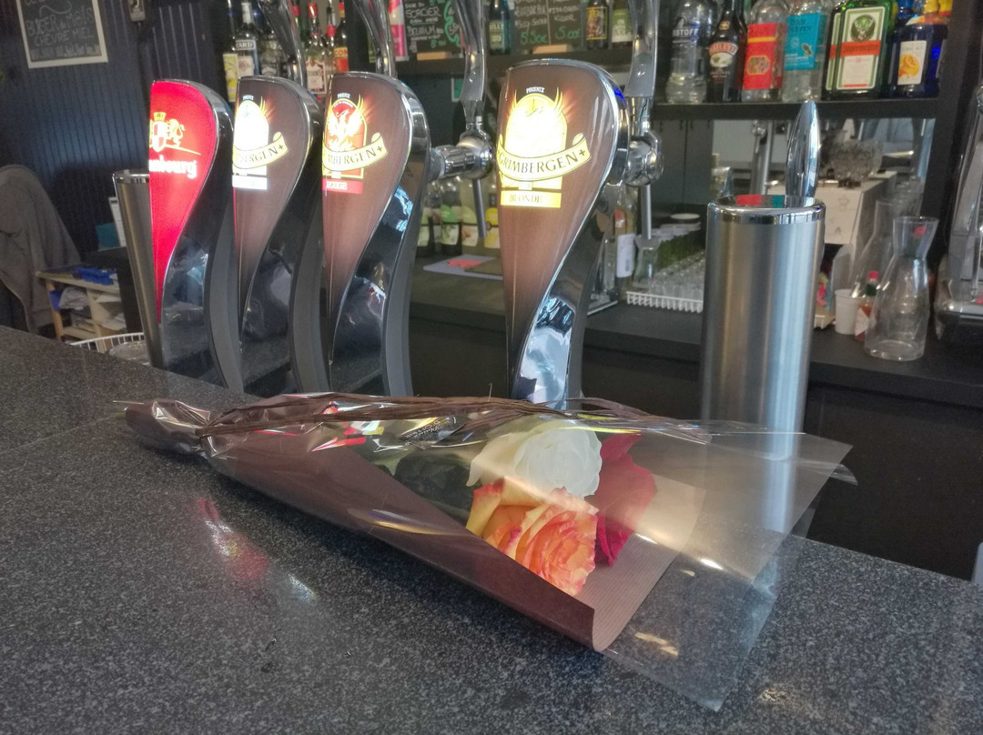 E-BAR-贝桑松必去景点