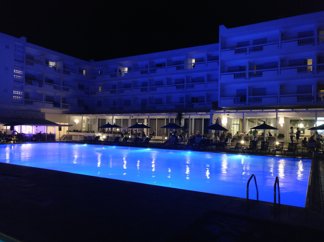 Tinos Beach Hotel主图