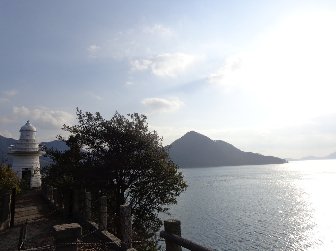 Okunoshima Lighthouse-竹原市必去景点