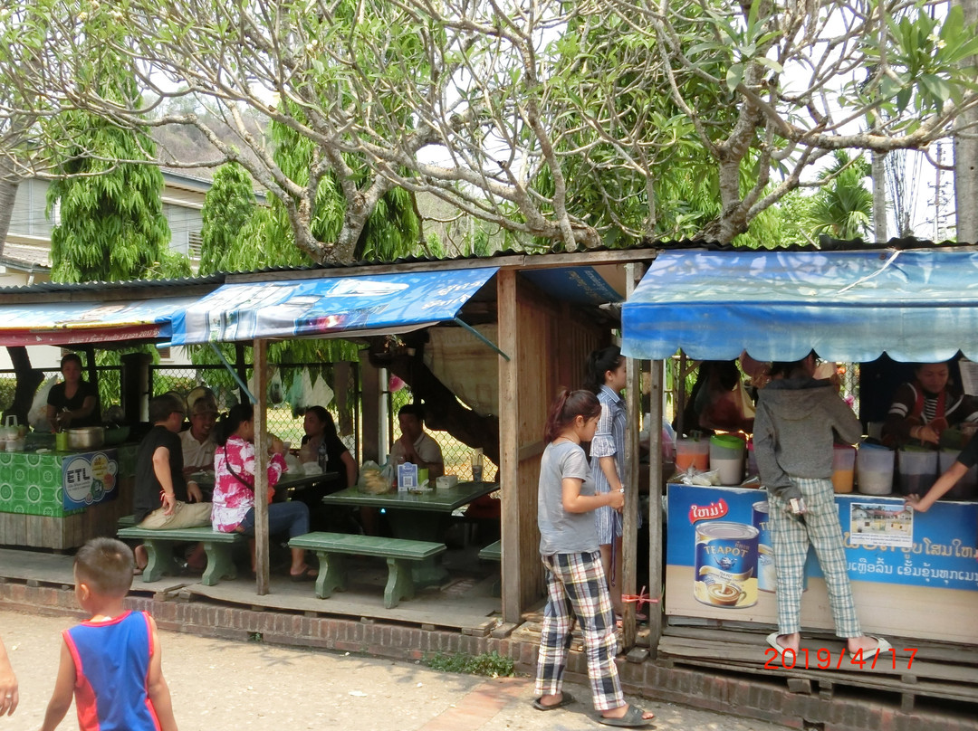 Phousi Day Market-琅勃拉邦必去景点