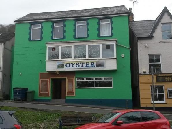 The Oyster Lounge景点图片