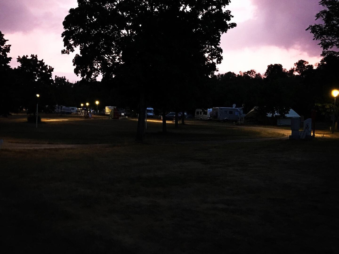 Camping l'île aux Mille Charmes