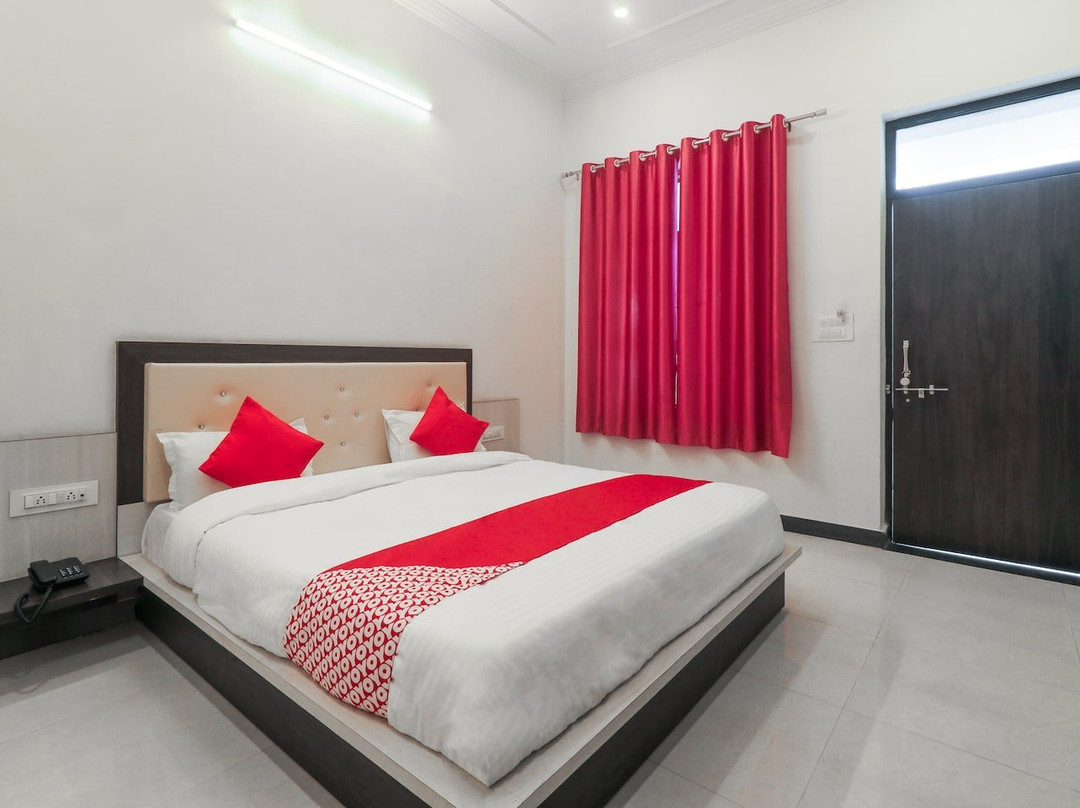 OYO 30275 The Sunrise Resort Pushkar主图