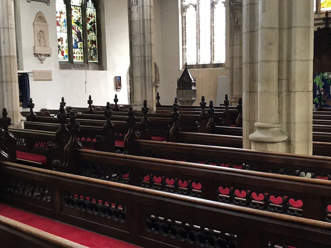 St John's Church-斯坦福德镇必去景点