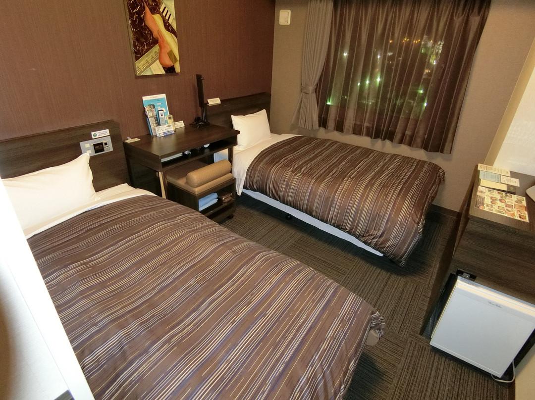 烧津国际酒店酒店路线主图