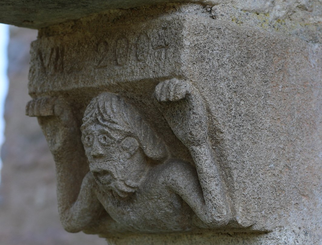 L'eglise Notre-Dame de Lancharre-Chapaize必去景点