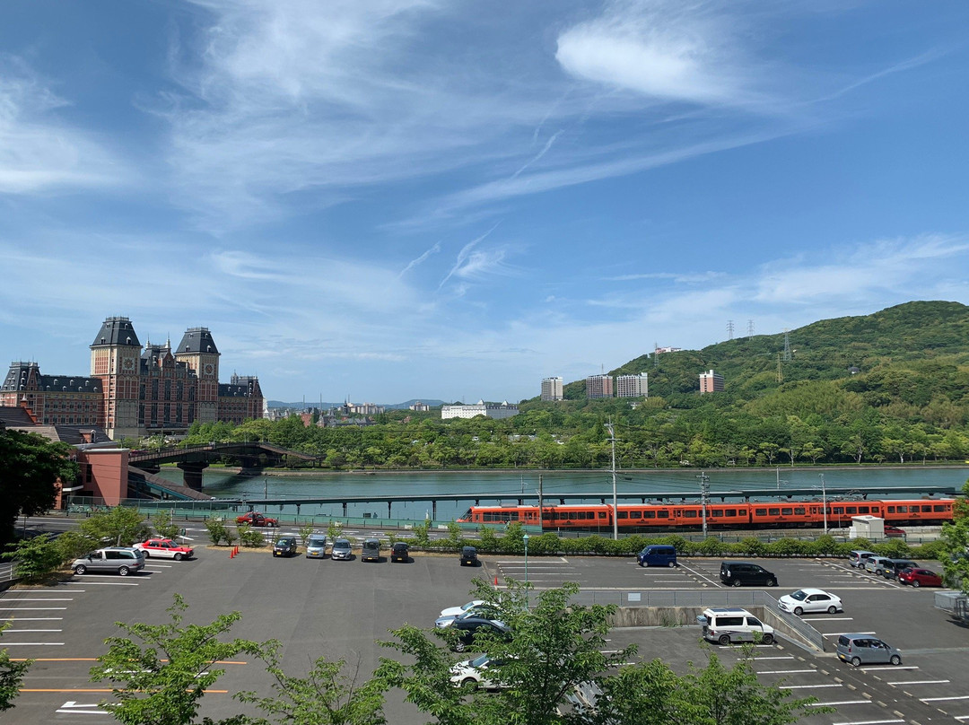 罗蕾莱酒店主图