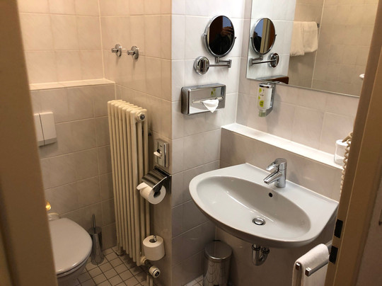 诺伊施塔特华美达酒店主图