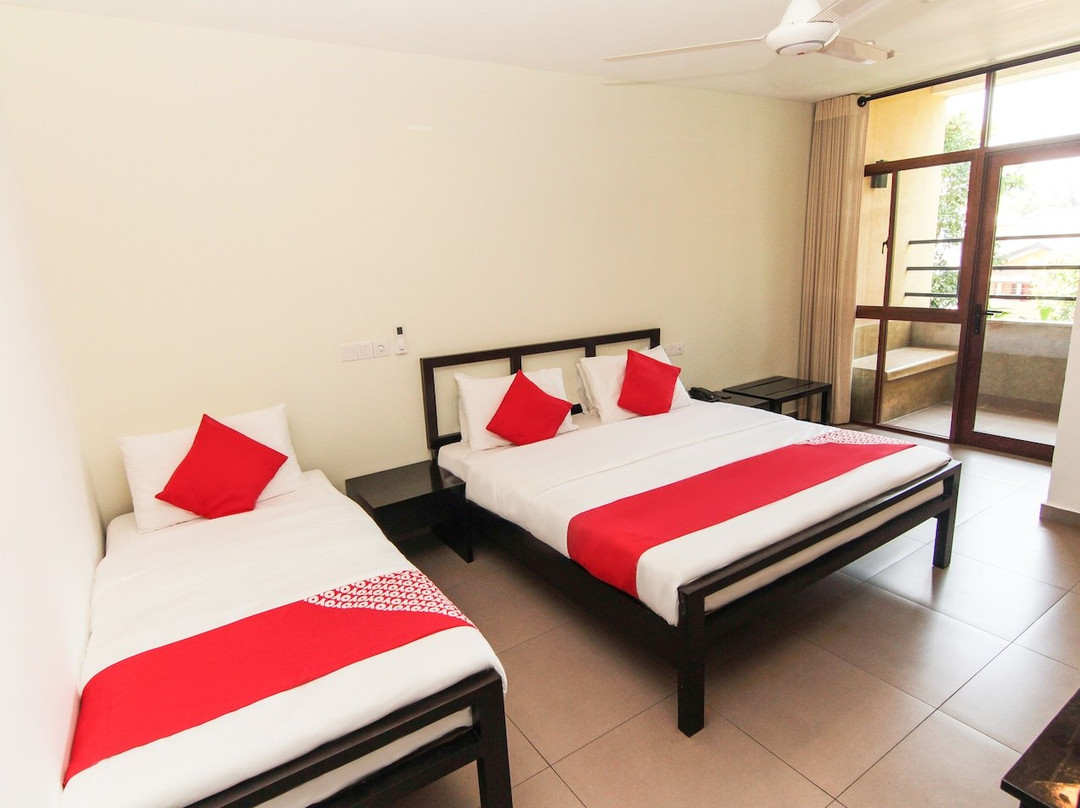 Saninro Hotel Ragama主图