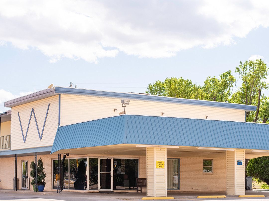 Wayfarer Inn Woodward-magnuson Worldwide