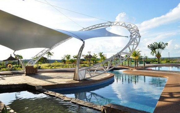 Eurobuilding Hotel & Suites Guayana-泳池