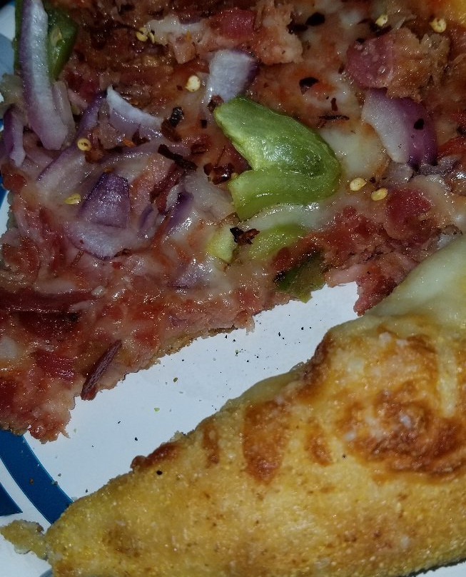 Otter Lake餐馆和美食-K&J's Pizzeria