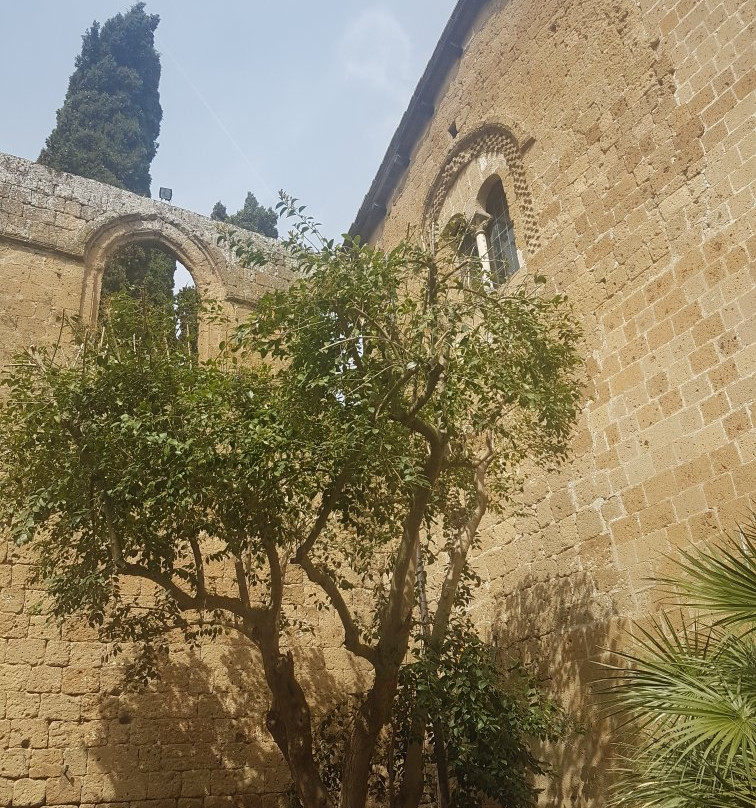 Abbey of Saints Severus and Martyrius景点图片