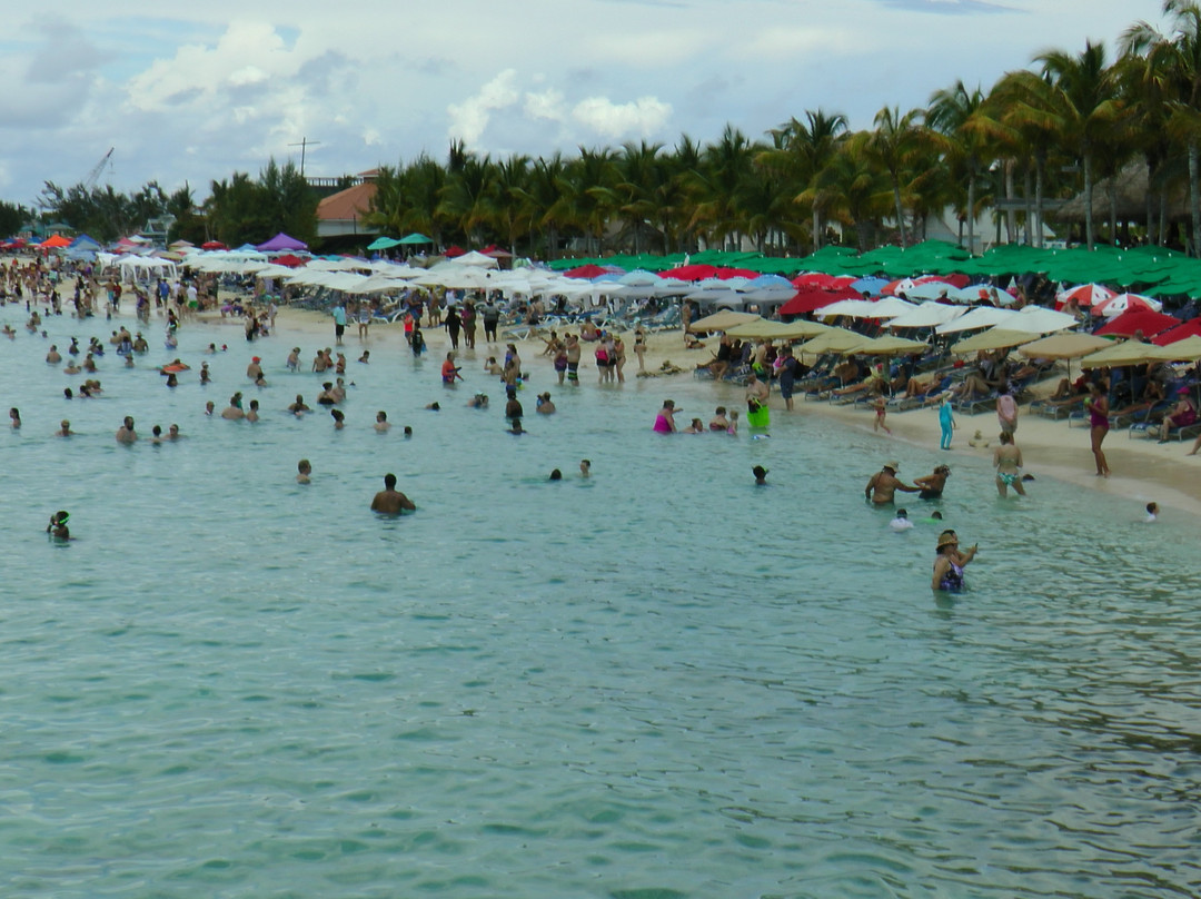 Cockburn Town-特克斯和凯科斯必去景点